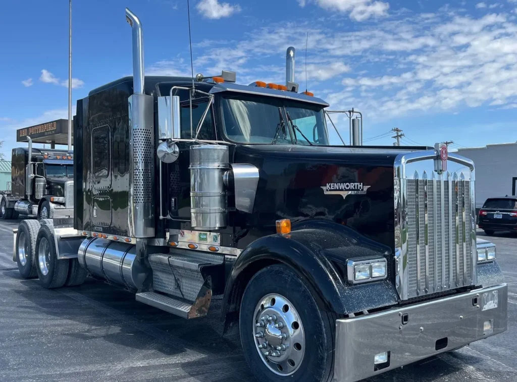 2007 Kenworth W900