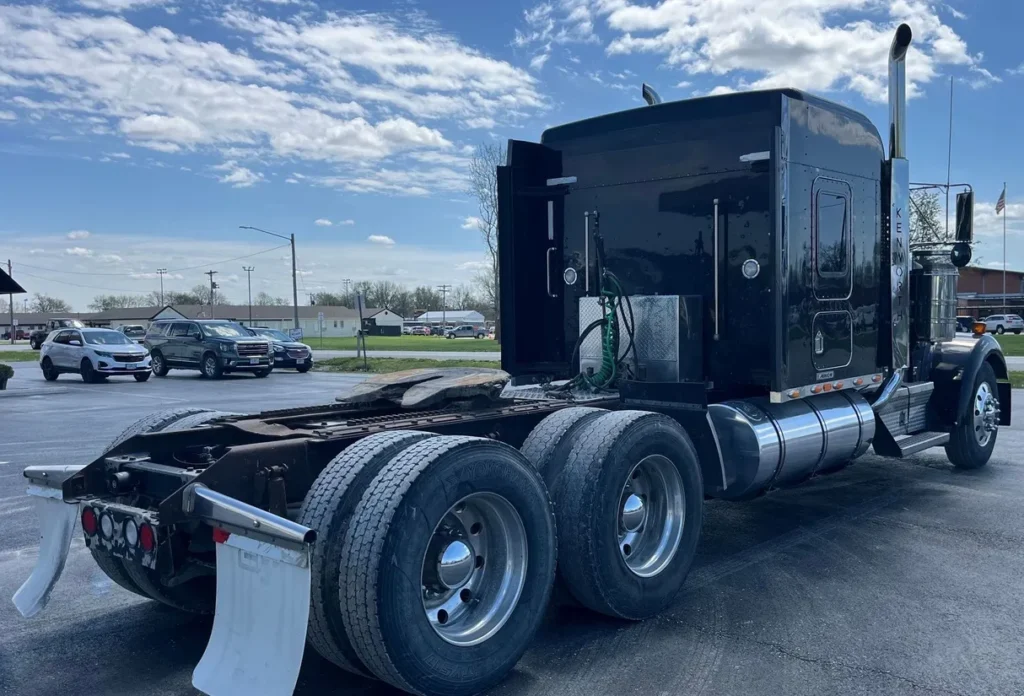 2007 Kenworth W900